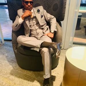 Meet your Posher, Alhaji ishmealia